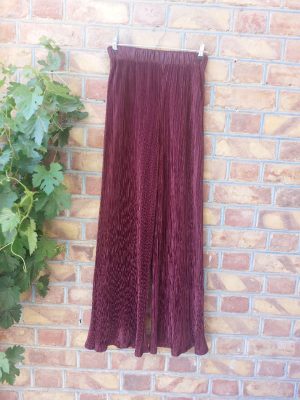 شلوار پلیسه زرشکی