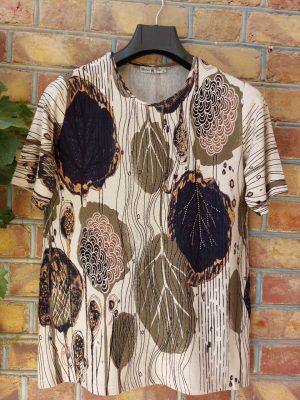 بلوز آستین کوتاه طرح برگ