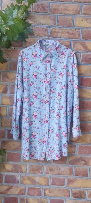 شومیز نخی شسته شده گلدار آبی